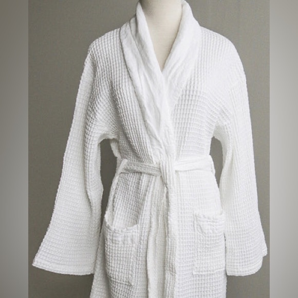 Au Lit Linens Waffle Robe - Picture 7 of 8